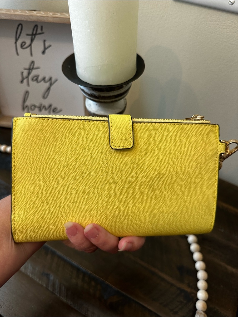 Michael Kors Bright sunshine Yellow staffino Leather Wristlet Clutch - Picture 3 of 12